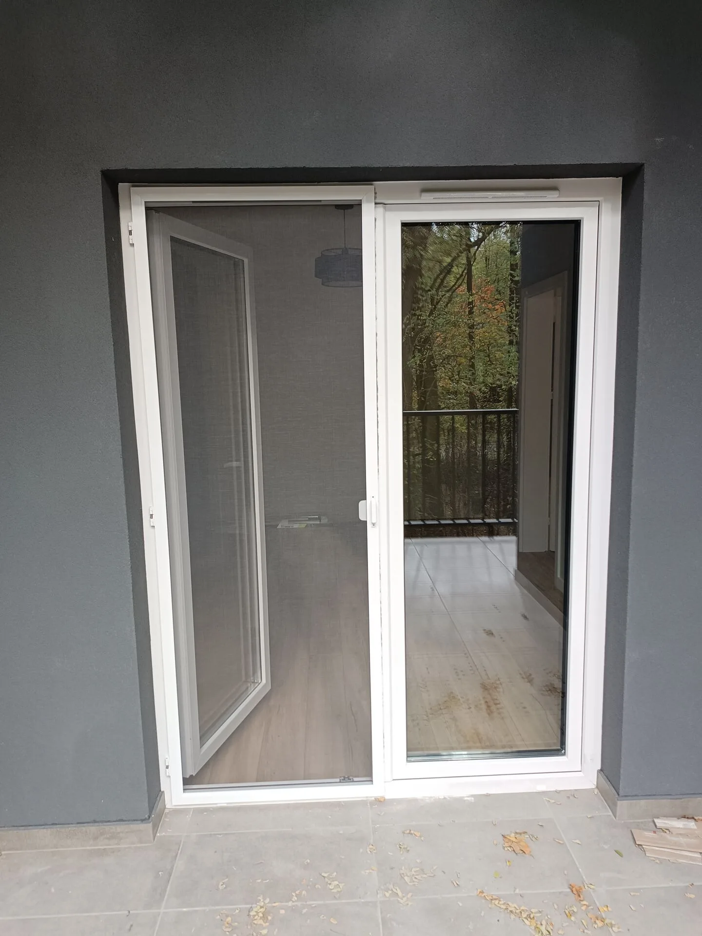 Moskitiery zawiasowe na drzwi Kraków